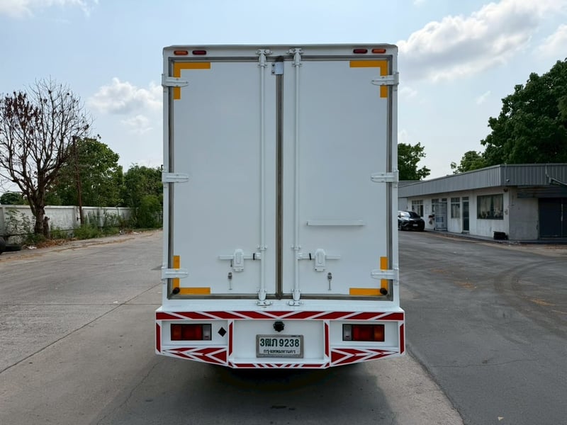🎯Isuzu NLR130 ปี2565พร้อมตู้แห้ง สวยๆพร้อมใช้งาน✨