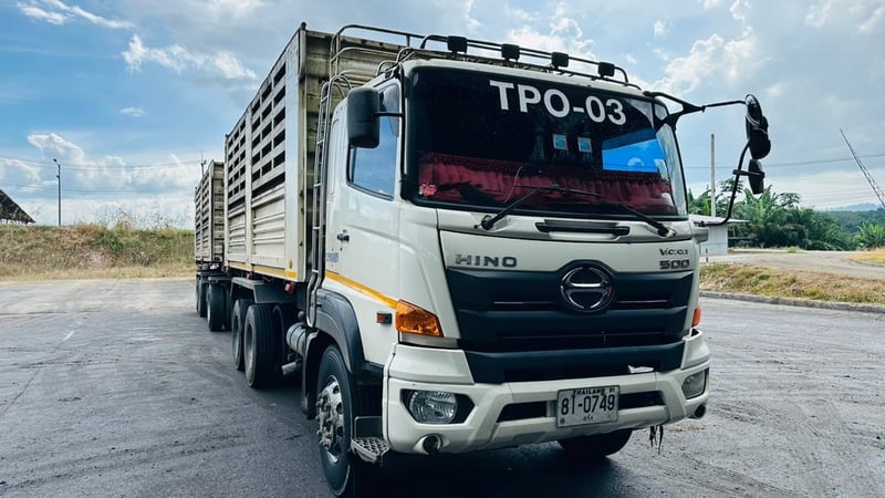 รถบรรทุกแม่ลูกดั้ม HINO รุ่น FM1AN1D-SHT สีขาว 6 สูบ 344 แรงม้า ปี 2559(มิ.ย.)