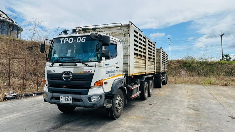 รถบรรทุกแม่ลูกดั้ม HINO รุ่น FM1AN1D-SHT สีขาว 6 สูบ 344 แรงม้า ปี 2560(พ.ย.)