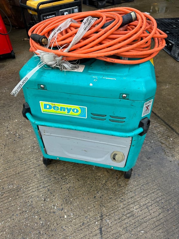 ตู้เชื่อมพร้อมชุดปั่นไฟDenyo รุ่นใหม่ มือสองญี่ปุ่น