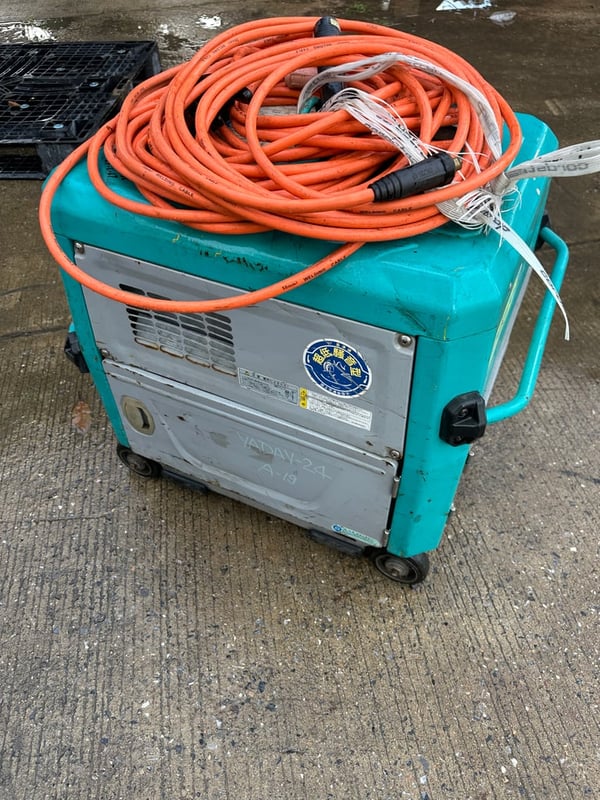 ตู้เชื่อมพร้อมชุดปั่นไฟDenyo รุ่นใหม่ มือสองญี่ปุ่น