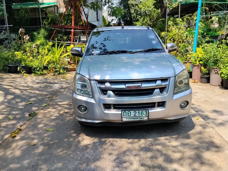 ขายด่วนตามสภาพ รถ Isuzu D-MAX 2.5 SLX Space Cab 2010