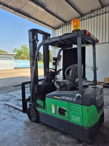 ขายโฟล์คลิฟไฟฟ้า 3 ล้อ TOYOTA 7FBE15