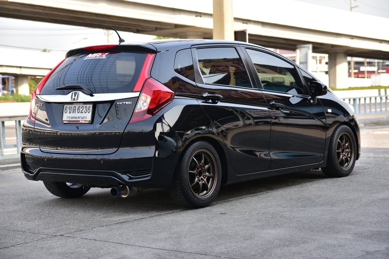 JAZZ รุ่นสุดท้าย สภาพสวยๆเอี่ยมๆ