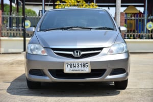 รถดีราคาถูก พร้อมใช้งาน 