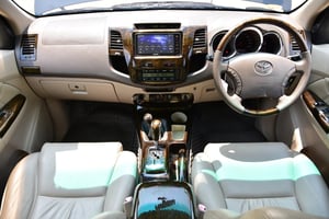 238,000฿ 07 FORTUNER3.0V4WD AUTO