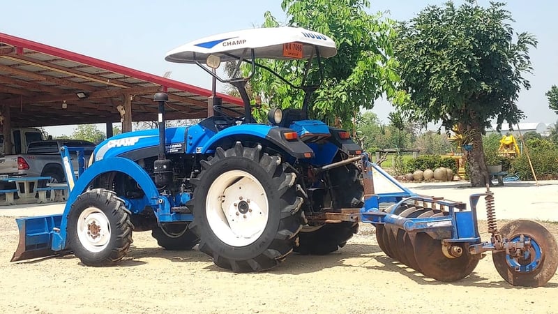 ขายรถไถแชมป์35แรงม้า พร้อมอุปกรณ์ใบดันดินหน้า-ผานหลัง พร้อมใช้งานได้เลยครับ เล่มทะเบียนพร้อมโอน ขายรถไถแชมป์35แรงม้า พร้อมอุปกรณ์ใบดันดินหน้า-ผานหลัง พร้อมใช้งานได้เลยครับ เล่มทะเบียนพร้อมโอน