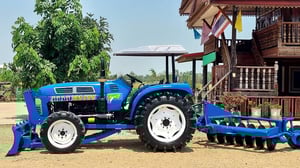 ขายรถไถแชมป์mx5900(59แรงม้า)พร้อมอุปกรณ์ครบมือ ราคา 159,000บาท พร้อมใช้งานครับ ขายรถไถแชมป์mx5900(59แรงม้า)พร้อมอุปกรณ์ครบมือ ราคา 159,000บาท พร้อมใช้งานครับ