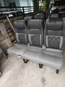 เบาะรถตู้ 3แถว commuter หน้าสั้น