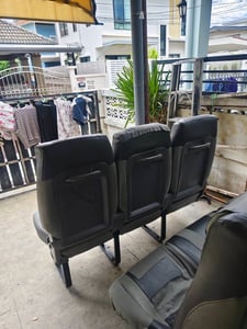เบาะรถตู้ 3แถว commuter หน้าสั้น