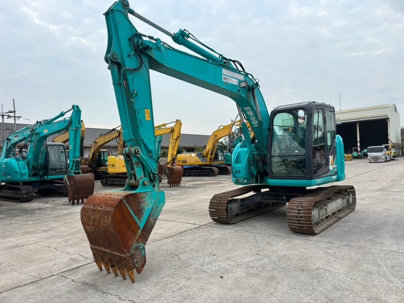 KOBELCO รุ่นSK135SR-3