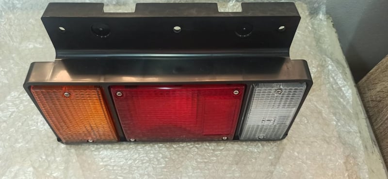 ไฟท้าย FRR FTR ข้างซ้าย