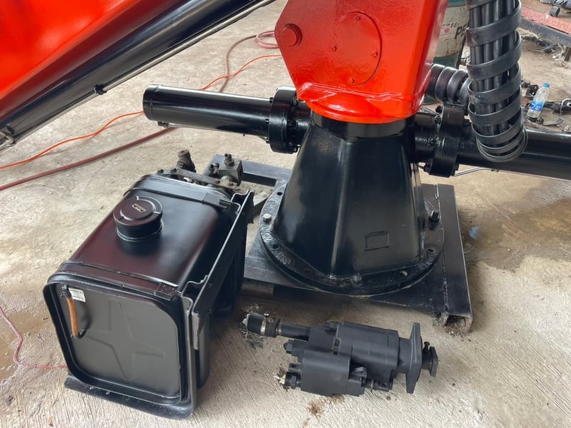 เฮี๊ยบ 6 ตัน เก่านอก