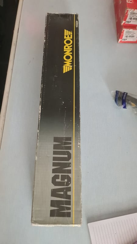 ขายโช๊คหน้า รถบรรทุก volvo FM