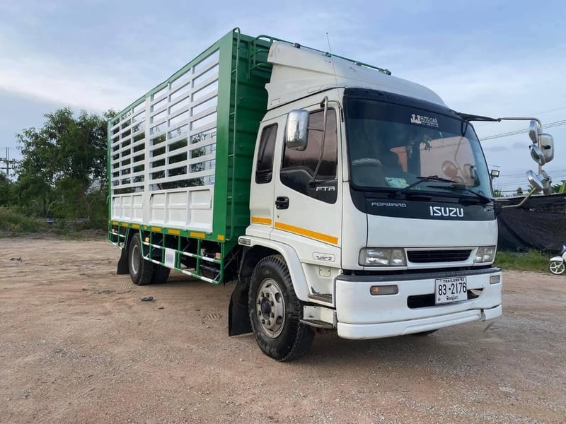 10ล้อHINOแท่นเตี้ย190แรงยาว6.60ม