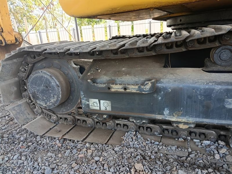 รถขุด KOMATSU PC130-7 0819333780 รถขุด KOMATSU PC130-7 0819333780