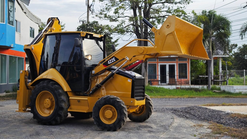 รถตักหน้าขุดหลัง CAT 422E 2เพลา 0819333780 รถตักหน้าขุดหลัง CAT 422E 2เพลา 0819333780