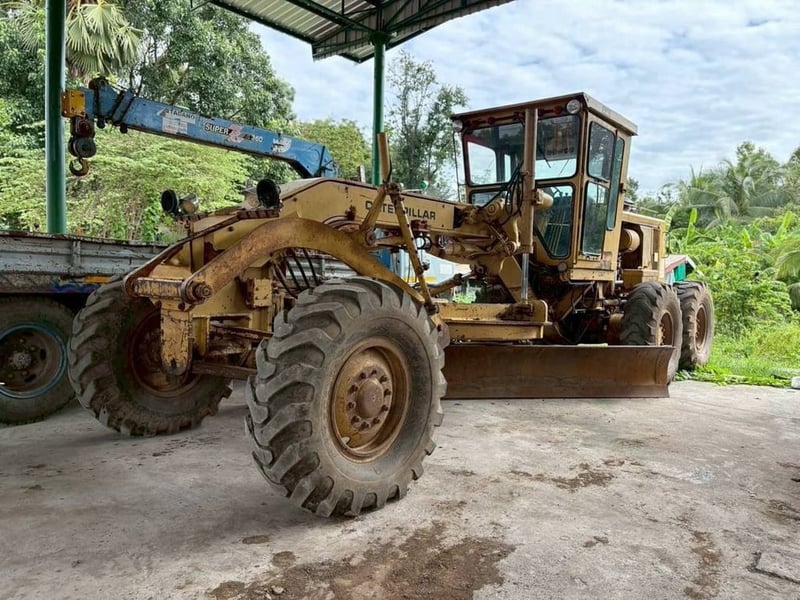 รถเกรด CAT 140G 72V เก๋งมีแอร์ 