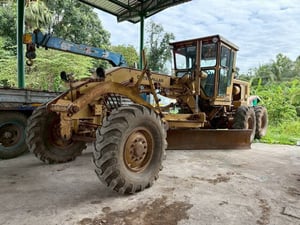 รถเกรด CAT 140G 72V เก๋งมีแอร์ รถเกรด CAT 140G 72V เก๋งมีแอร์