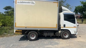 รถ4ล้อตู้แห้ง ISUZU NLR 130แรง