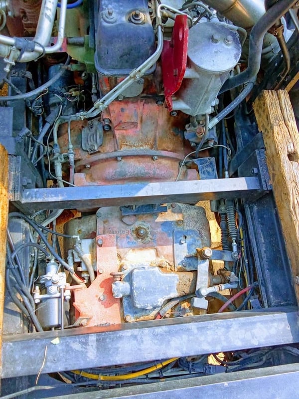 รถ10ล้อดั้มร็อกกี้เครื่อง320 เกียร์อีตั๋น