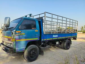 รถ6ล้อคอกสูง