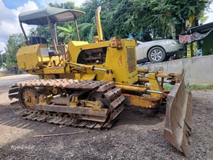 รถแทรกเตอร์ FURUKAWA