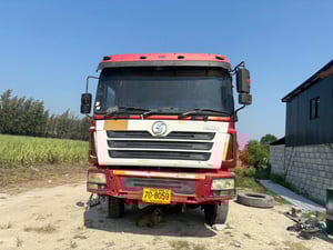 รถ10ล้อหัวลาก“มีโรตารี่เป่าปูนผง“