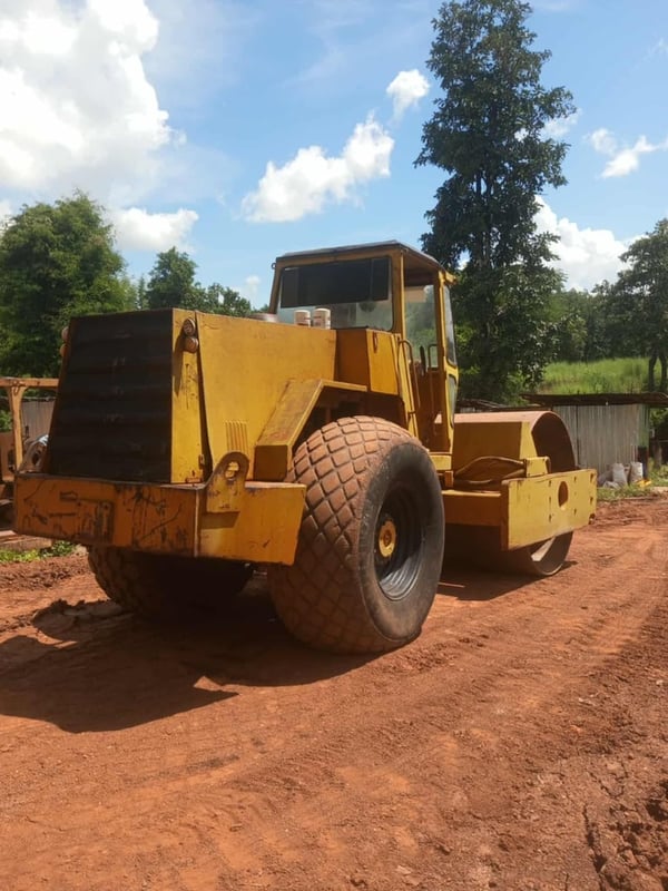 รถบด10ตัน 