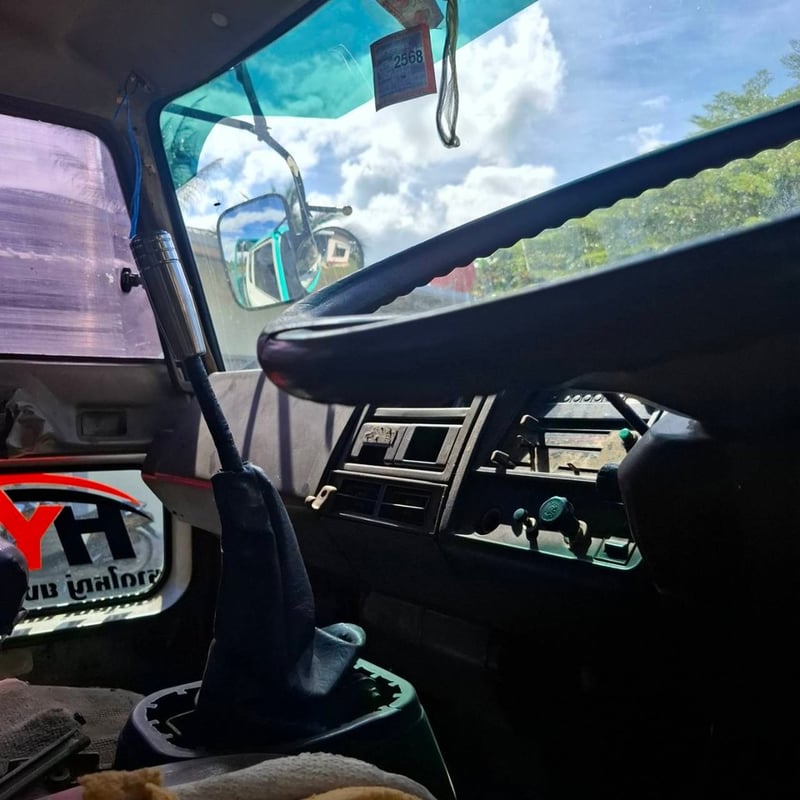 รถ10ล้อเทเลอร์Hino F17 เครื่องho7c 180แรง รถ10ล้อเทเลอร์Hino F17 เครื่องho7c 180แรง