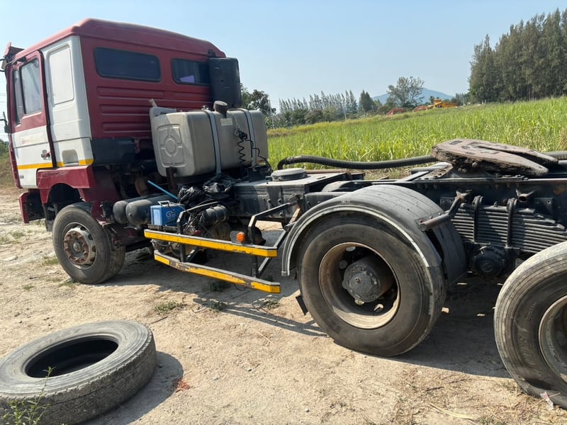 รถ10ล้อหัวลาก“มีโรตารี่เป่าปูนผง“