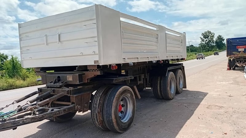 รถพ่วง22ล้อ SIUZUแม่ปี 56ลูกปี 58 