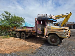 รถเทเลอร์ 10ล้อเครือง160แรง รถเทเลอร์ 10ล้อเครือง160แรง