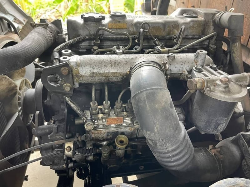 รถ6ล้อคอก MITSUBISHI CANTER 