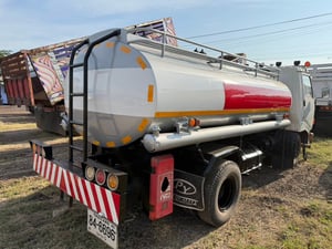 รถ6ล้อน้ำมัน HINO KM777 เครื่อง 117 แรง 