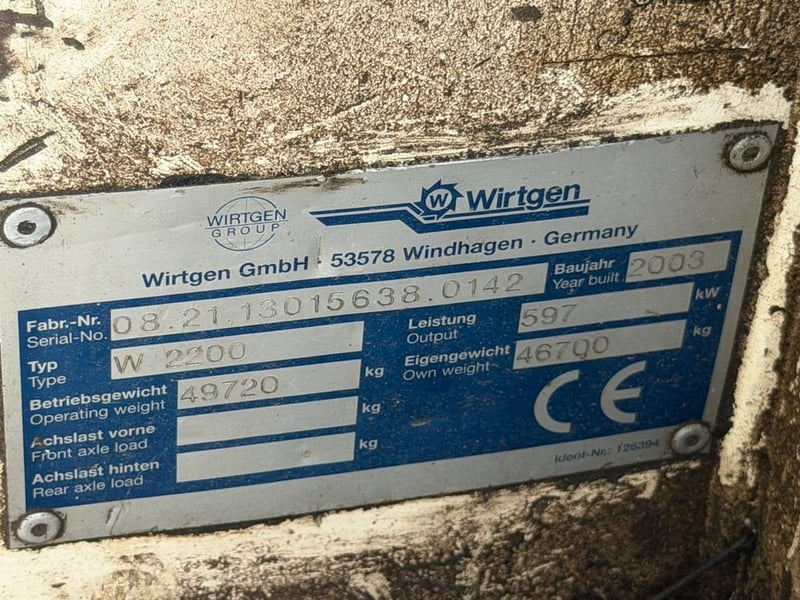 รถกัดถนน Wirtgen W2200CR