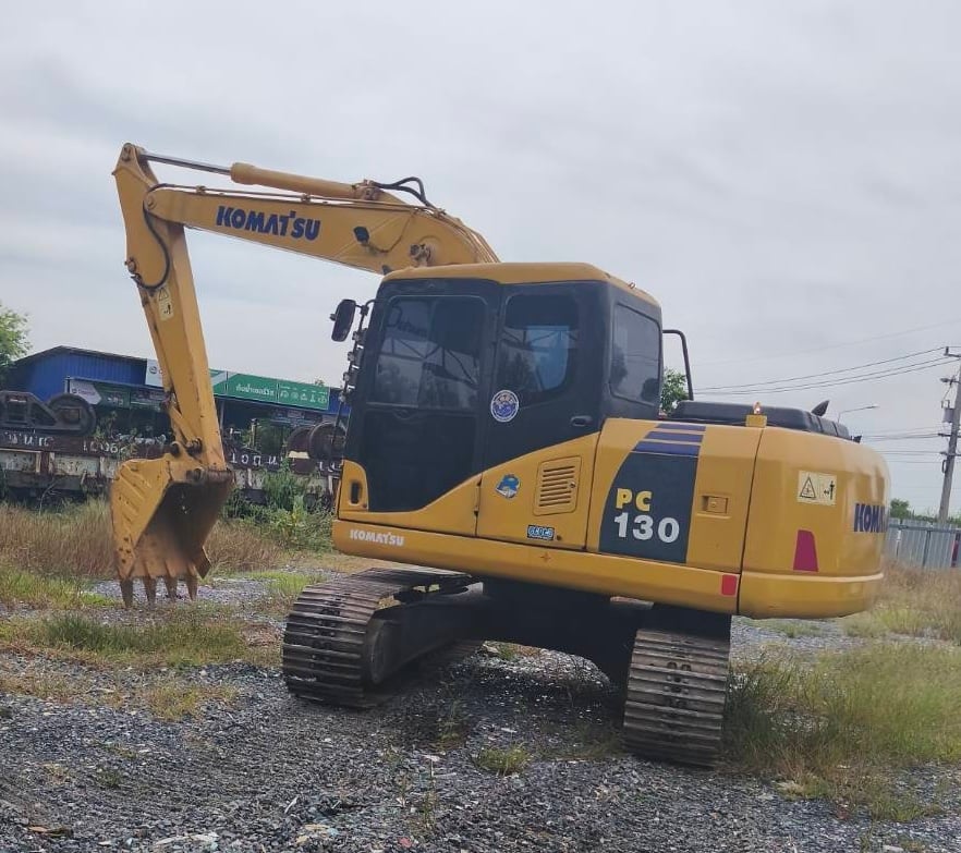 รถขุด KOMATSU PC130-7 0819333780