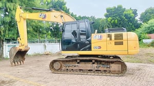 รถขุดCAT320GX มี2คัน 0819333780 รถขุดCAT320GX มี2คัน 0819333780