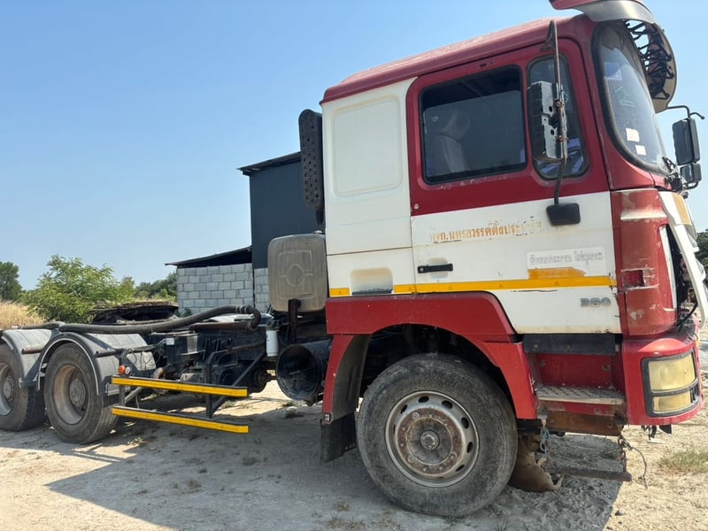 รถ10ล้อหัวลาก“มีโรตารี่เป่าปูนผง“