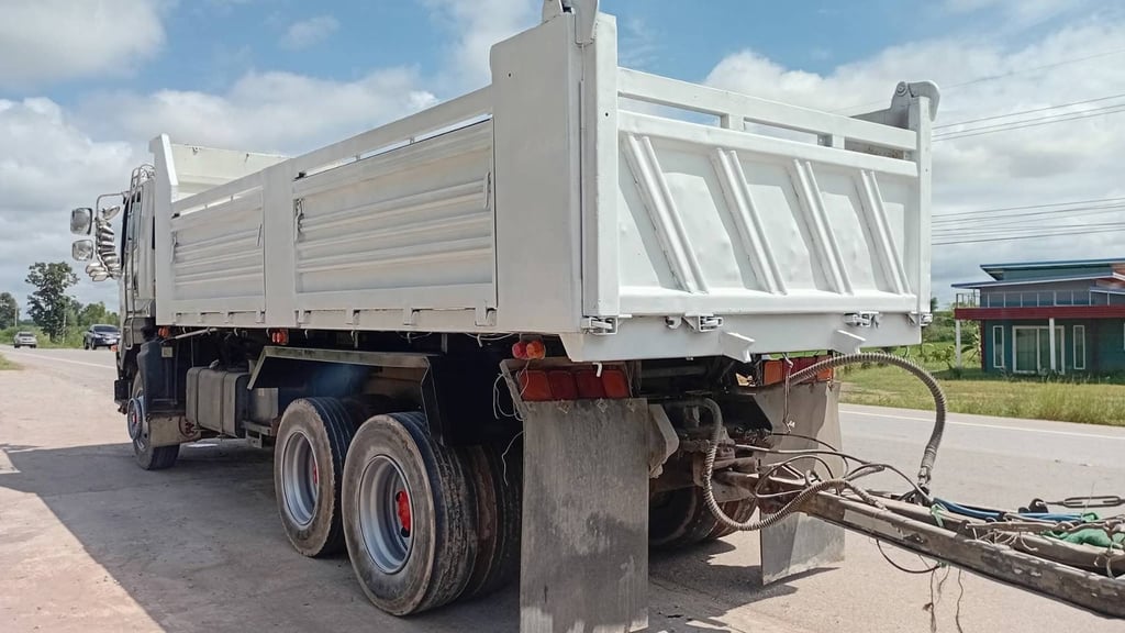 รถพ่วง22ล้อ SIUZUแม่ปี 56ลูกปี 58 รถพ่วง22ล้อ SIUZUแม่ปี 56ลูกปี 58