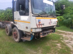 รถ12ล้อHinoลากคลัชซี7.5เมตร 0819333780 รถ12ล้อHinoลากคลัชซี7.5เมตร 0819333780