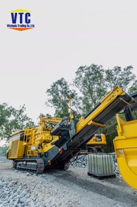 Keestrack c4 (เครื่องจักรคัดแยกขนาดของหิน ทราย กรวด และวัสดุอื่นๆ) Keestrack c4 (เครื่องจักรคัดแยกขนาดของหิน ทราย กรวด และวัสดุอื่นๆ)