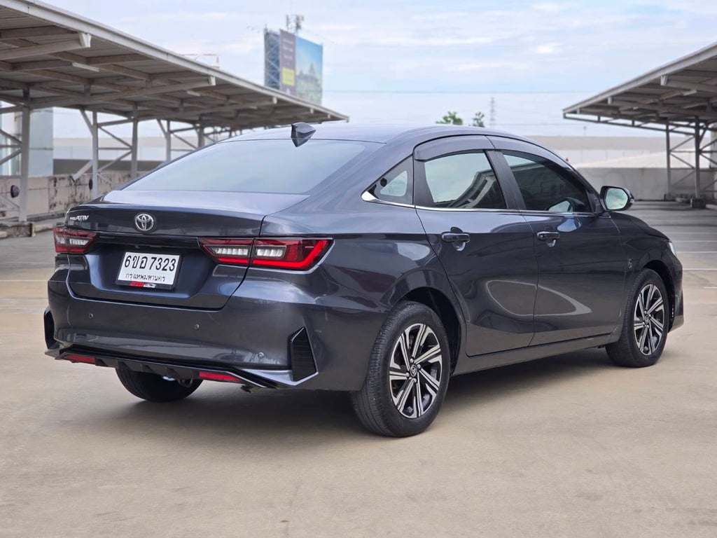 Toyota Yaris Ative 1.2 Premium ปี 2023 รุ่นTopสุด Toyota Yaris Ative 1.2 Premium ปี 2023 รุ่นTopสุด