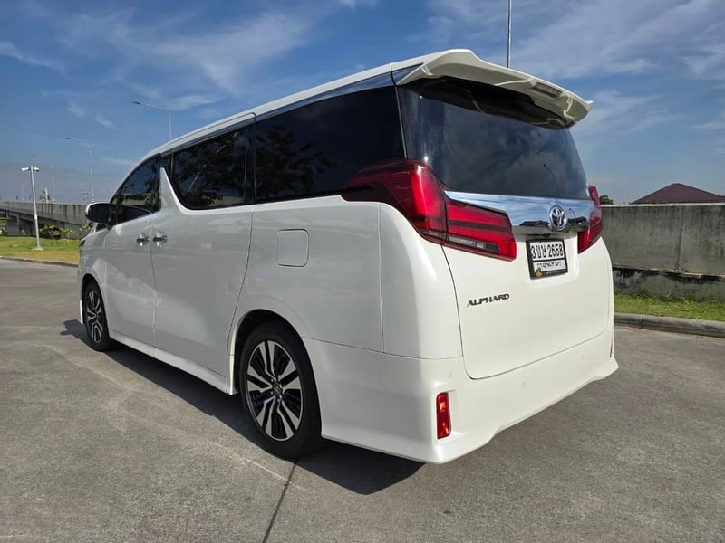 Alphard 2.5S C Package ปี 2020 รถผู้บริหาร