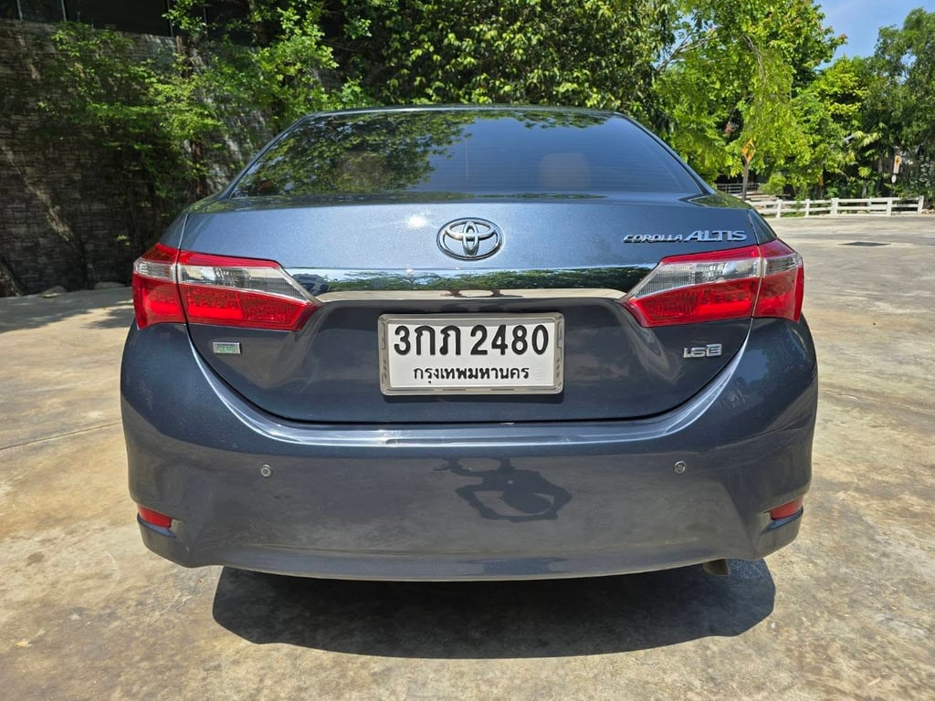 Toyota Altis 1.6 E NGV ปี 2014 ประหยัดสุด CNG โรงงาน Toyota Altis 1.6 E NGV ปี 2014 ประหยัดสุด CNG โรงงาน