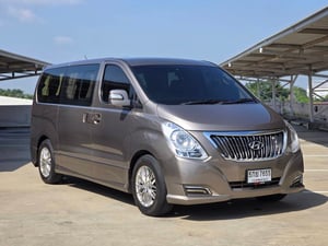 Hyundai H1 Grand Starex 2.54VIP ปี 2016 Hyundai H1 Grand Starex 2.54VIP ปี 2016