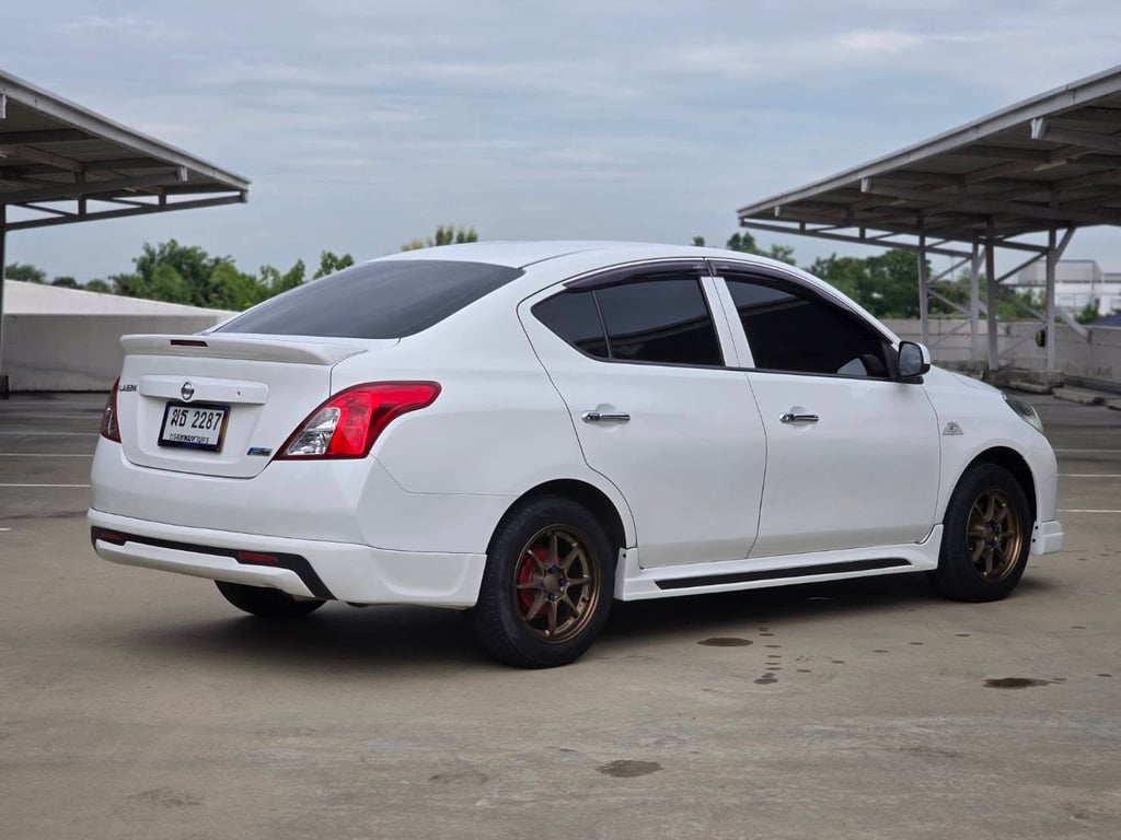 Nissan Almera 1.2ES ปี 2012 Nissan Almera 1.2ES ปี 2012