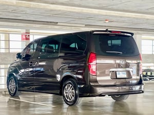 Hyundai H1 Deluxe ปี 2019 สภาพสวยบางเดิม Hyundai H1 Deluxe ปี 2019 สภาพสวยบางเดิม