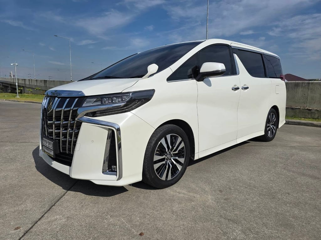 Alphard 2.5S C Package ปี 2020 รถผู้บริหาร Alphard 2.5S C Package ปี 2020 รถผู้บริหาร