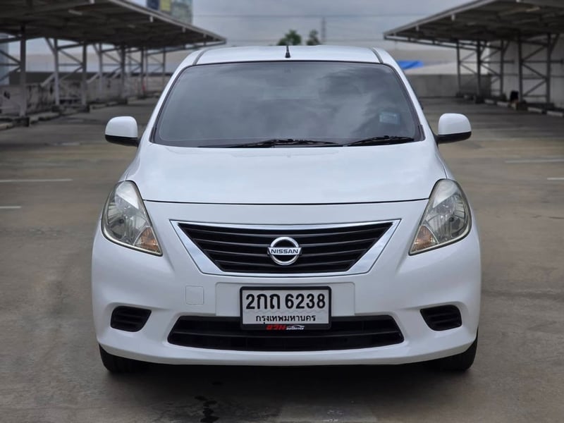 Nissan Almera 1.2ES ปี 2013